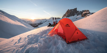Ultralight vs. 4-Season Expedition Tents: Materials, Weather Protection, and Real-World Performance